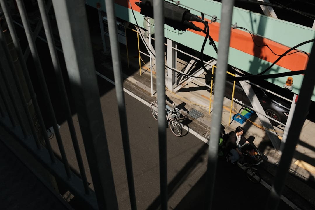 神盾金砖电池成功应战职业首个“整车+整包”带电六大串行极点测验